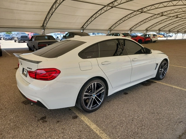 BMW 440 xi* M-SPORT* ДИГИТАЛНО ТАБЛО* HARMAN KARDON* - автомобили, коли, обяви за нови и употребявани 2