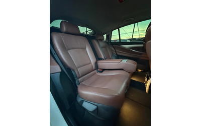 BMW 5 Gran Turismo 3.0D* X-DRIVE* DISTRONIC* СОБСТВЕН ЛИЗИНГ - автомобили, коли, обяви за нови и употребявани 8