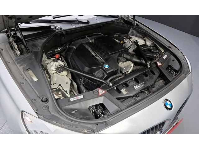 BMW 5 Gran Turismo * 53 000км! * HEAD-UP* ПАНОРАМА* ПОДГРЕВИ * КАМЕРА - автомобили, коли, обяви за нови и употребявани 10