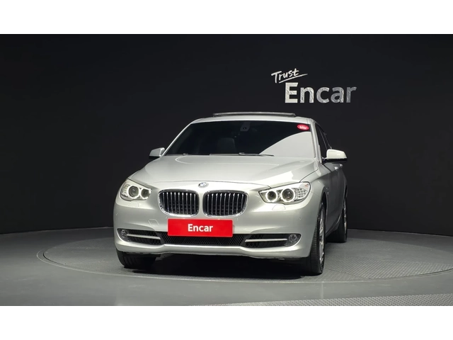 BMW 5 Gran Turismo * 53 000км! * HEAD-UP* ПАНОРАМА* ПОДГРЕВИ * КАМЕРА - автомобили, коли, обяви за нови и употребявани 0
