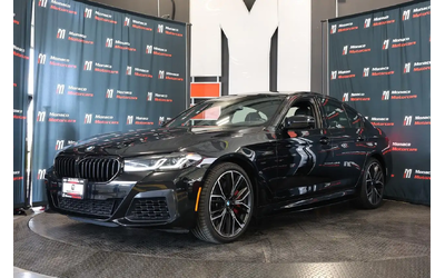 bmw-5-series-540i-xdrive-mpkg-sunroof-carplay-blindspot-all-wheel-drive - 0
