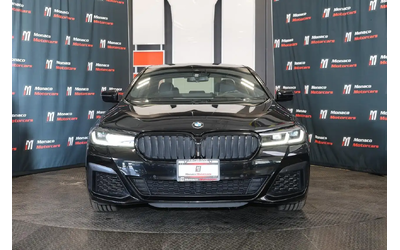 bmw-5-series-540i-xdrive-mpkg-sunroof-carplay-blindspot-all-wheel-drive - 1