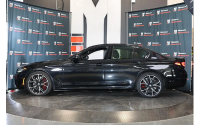 bmw-5-series-540i-xdrive-mpkg-sunroof-carplay-blindspot-all-wheel-drive - 2