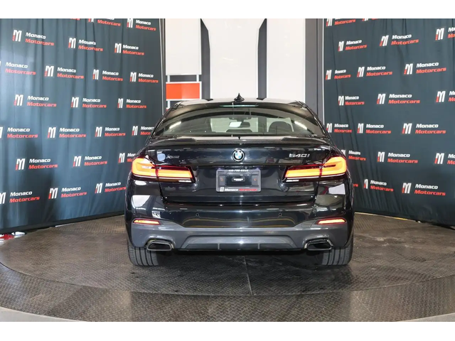 BMW 5 Series 540i xDrive MPKG|SUNROOF|CARPLAY|BLINDSPOT All Wheel Drive - автомобили, коли, обяви за нови и употребявани 4