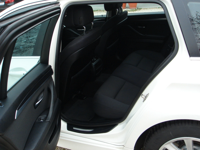 BMW 520 d NAVI 6ck.EURO 5B - автомобили, коли, обяви за нови и употребявани 12