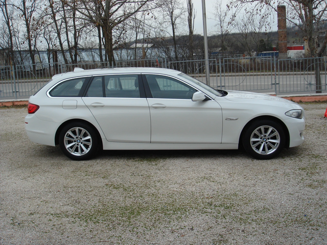 BMW 520 d NAVI 6ck.EURO 5B - автомобили, коли, обяви за нови и употребявани 5