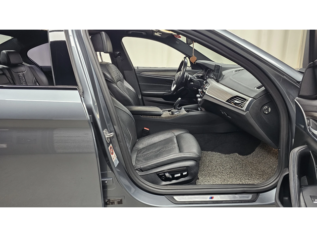 BMW 520 d M sport autogeorge.com - автомобили, коли, обяви за нови и употребявани 9