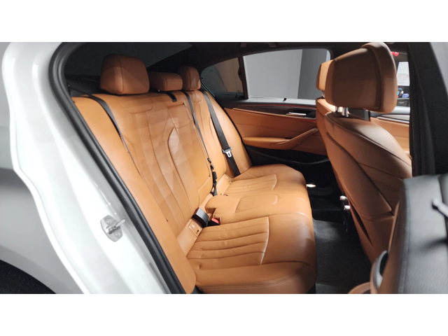 BMW 520 d M sport autogeorge.com - автомобили, коли, обяви за нови и употребявани 10