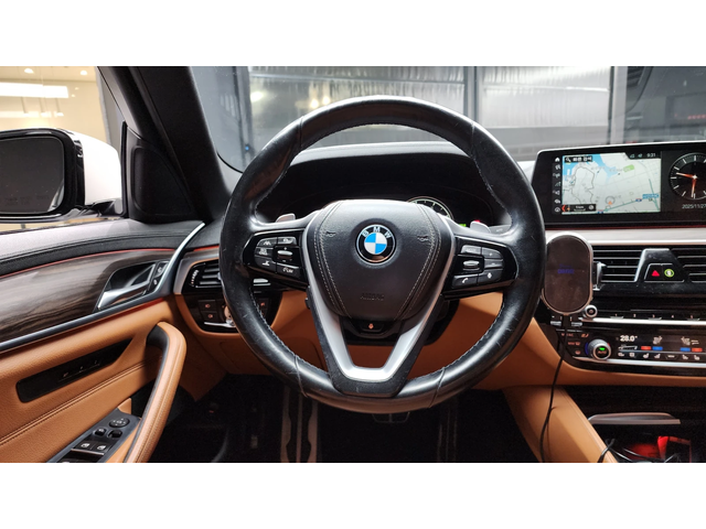 BMW 520 d M sport autogeorge.com - автомобили, коли, обяви за нови и употребявани 11