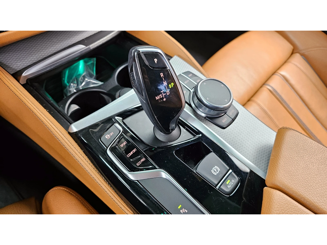 BMW 520 d M sport autogeorge.com - автомобили, коли, обяви за нови и употребявани 8