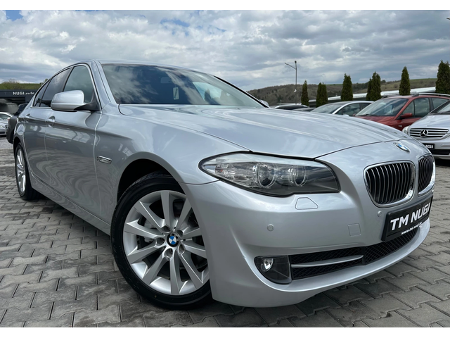 BMW 520 LED* NAVI* AVTOMATIK* TOP* - автомобили, коли, обяви за нови и употребявани 1
