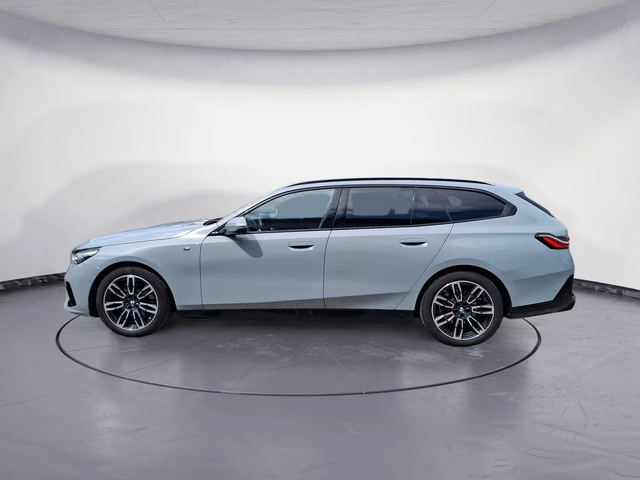 BMW 520 d xDrive M-Sportpaket - автомобили, коли, обяви за нови и употребявани 1