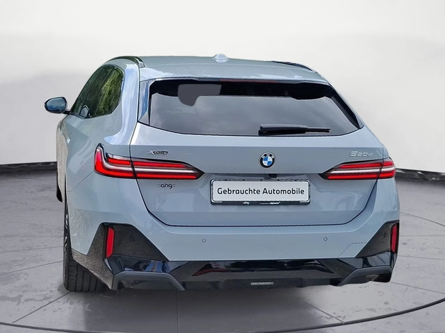 BMW 520 d xDrive M-Sportpaket - автомобили, коли, обяви за нови и употребявани 3