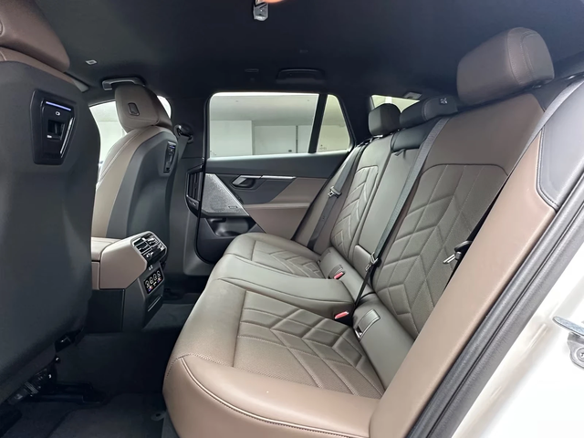 BMW 520 d M-Sport PRO - автомобили, коли, обяви за нови и употребявани 12