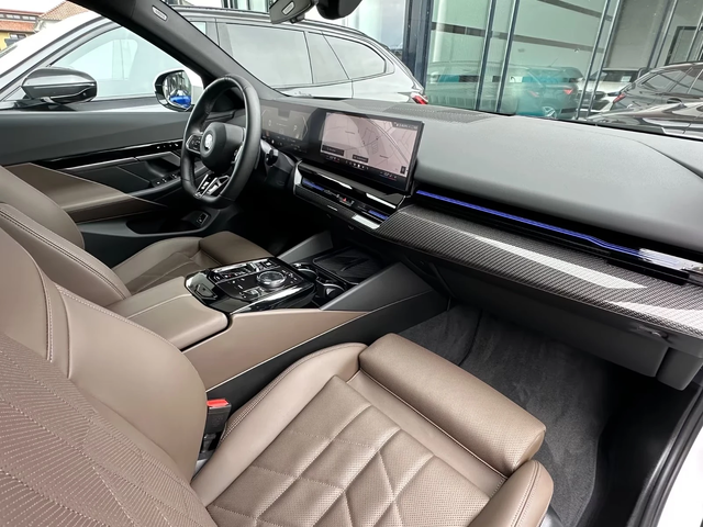 BMW 520 d M-Sport PRO - автомобили, коли, обяви за нови и употребявани 9