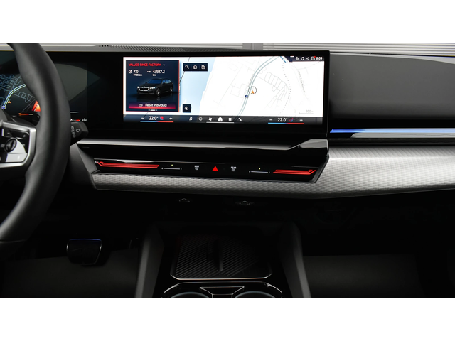 BMW 520 d xDrive M Sport Mild Hybrid Steptronic - автомобили, коли, обяви за нови и употребявани 9