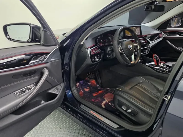 BMW 520 Luxury - автомобили, коли, обяви за нови и употребявани 9