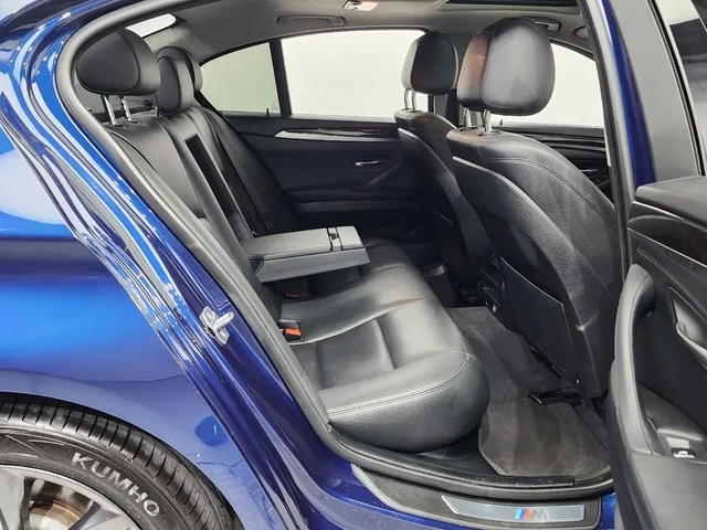 BMW 520 xDrive M Aerodynamics - автомобили, коли, обяви за нови и употребявани 11