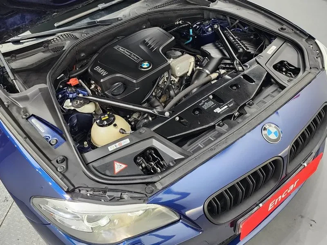 BMW 520 xDrive M Aerodynamics - автомобили, коли, обяви за нови и употребявани 5