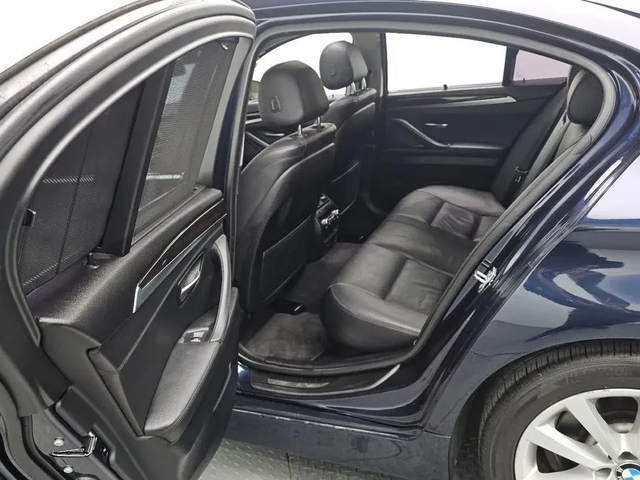 BMW 520 - автомобили, коли, обяви за нови и употребявани 11