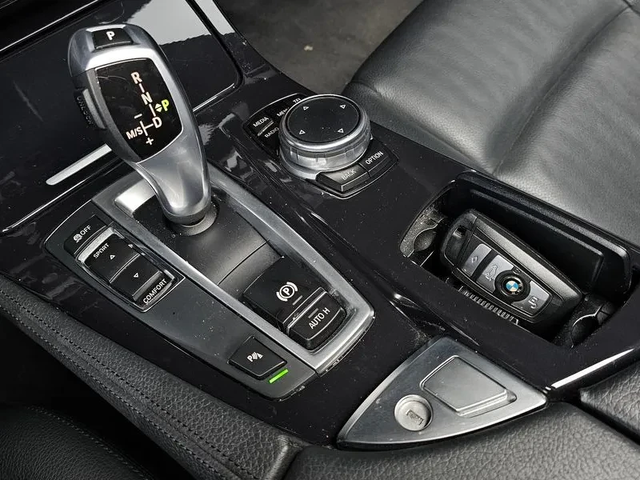 BMW 520 - автомобили, коли, обяви за нови и употребявани 8