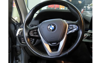 BMW 520 I Luxury - автомобили, коли, обяви за нови и употребявани 7