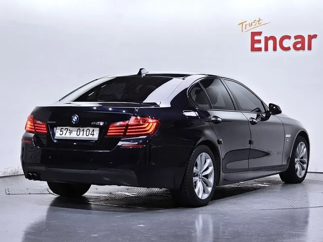 BMW 520 I xDrive M Aerodynamics - автомобили, коли, обяви за нови и употребявани 1