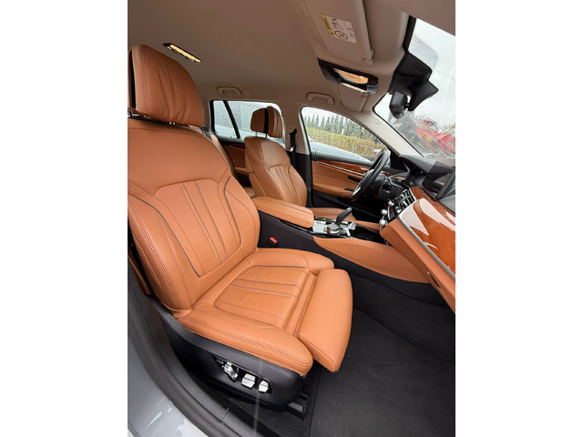 BMW 520 d xDrive* Luxury line* LCI* - автомобили, коли, обяви за нови и употребявани 6