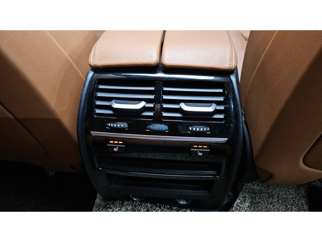 BMW 520 * M Sport* Digital Key* Keyless* Navi - автомобили, коли, обяви за нови и употребявани 15