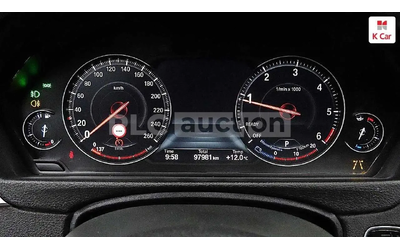 BMW 520 ПОДГРЕВИ * ПАНО * HEAD-UP * KEYLESS - автомобили, коли, обяви за нови и употребявани 12