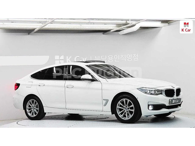 BMW 520 ПОДГРЕВИ * ПАНО * HEAD-UP * KEYLESS - автомобили, коли, обяви за нови и употребявани 2