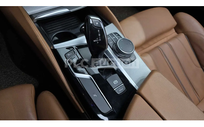BMW 520 ПОДГРЕВИ * ШИБИДАХ * KEYLESS * HEAD-UP - автомобили, коли, обяви за нови и употребявани 8