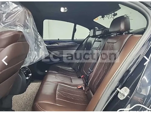 BMW 520 HUD* FULL* M ПАКЕТ* БАКЛАВИЧКИ* ЛИЗИНГ - автомобили, коли, обяви за нови и употребявани 9
