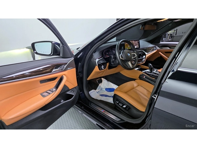 BMW 520 M SPORT* HUD* КОЖА* НАВИ* ПАНО - автомобили, коли, обяви за нови и употребявани 7