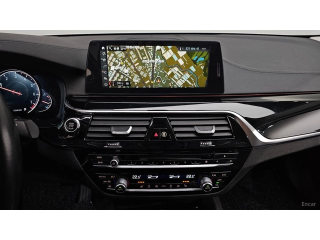 BMW 520 Luxury* КОЖА* НАВИ* ПАНО* КАМЕРА* HUD - автомобили, коли, обяви за нови и употребявани 10