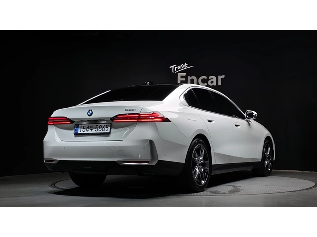 BMW 520 - автомобили, коли, обяви за нови и употребявани 1