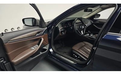 BMW 520 520d xDrive Luxury Plus - автомобили, коли, обяви за нови и употребявани 8