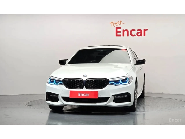 BMW 520 520d M Sport | HUD | Адаптивен круиз | M пакет - автомобили, коли, обяви за нови и употребявани 2