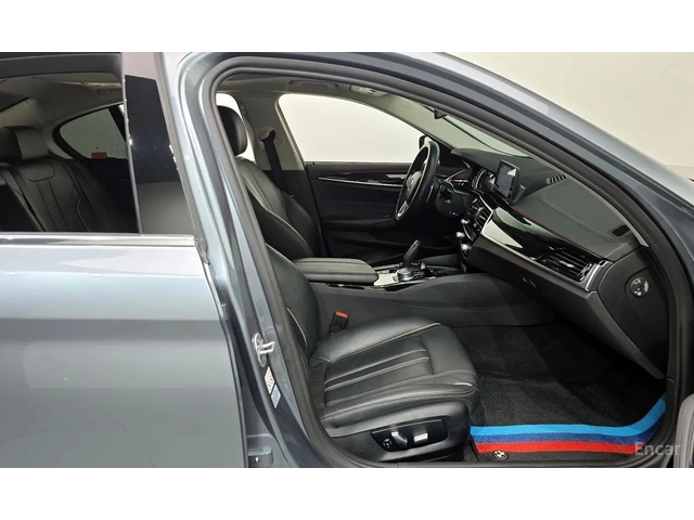 BMW 520 520d Luxury Special Edition - автомобили, коли, обяви за нови и употребявани 9
