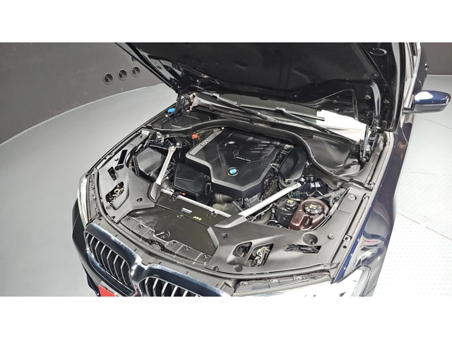 BMW 520 520i M Sport | 360  Камера | HUD | Adaptive Cruise - автомобили, коли, обяви за нови и употребявани 4