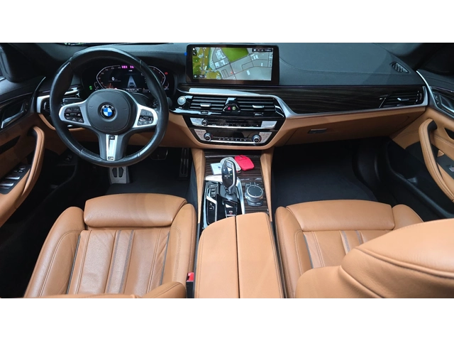 BMW 520 520i M Sport | 360  Камера | HUD | Adaptive Cruise - автомобили, коли, обяви за нови и употребявани 5