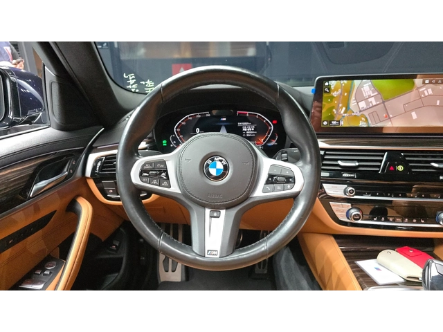 BMW 520 520i M Sport | 360  Камера | HUD | Adaptive Cruise - автомобили, коли, обяви за нови и употребявани 8
