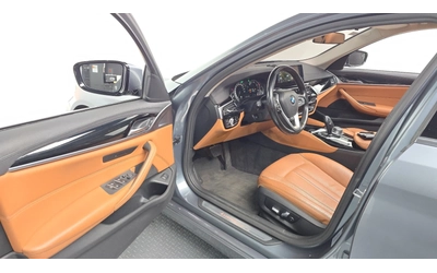 BMW 520 520d Luxury Special Edition | HUD | Adaptive Cruis - автомобили, коли, обяви за нови и употребявани 8