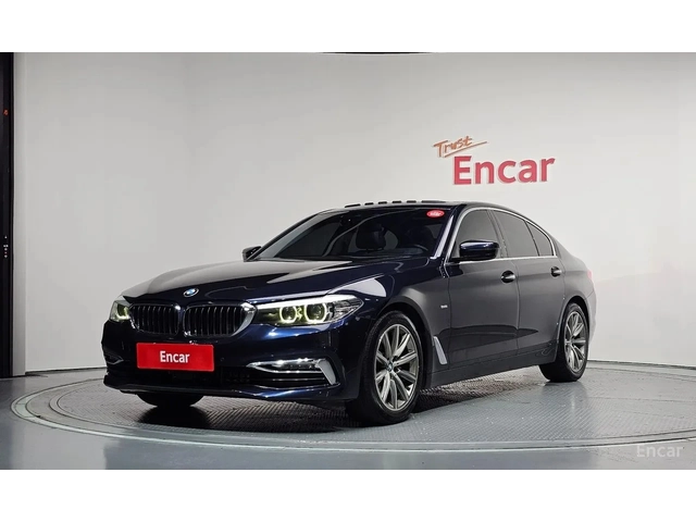 BMW 520 520i Luxury | HUD | Adaptive Cruise | Memory - автомобили, коли, обяви за нови и употребявани 0