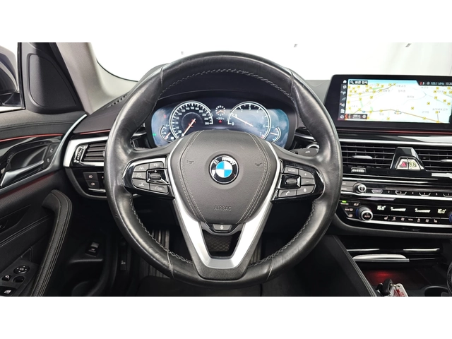 BMW 520 520i Luxury | HUD | Adaptive Cruise | Memory - автомобили, коли, обяви за нови и употребявани 11