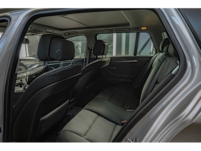 BMW 520 d/F11/Xenon/PDC/Панорама/Подгрев - автомобили, коли, обяви за нови и употребявани 8