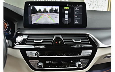 BMW 520 M SPORT/Xdrive/Face/Digital/ЛИЗИНГ - автомобили, коли, обяви за нови и употребявани 12