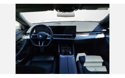 BMW 520d xDrive - автомобили, коли, обяви за нови и употребявани 6