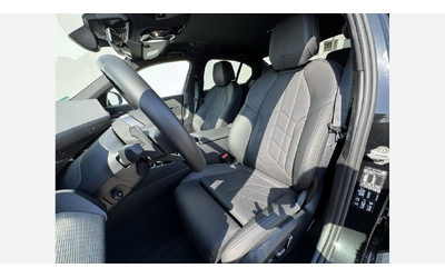 BMW 520d xDrive - автомобили, коли, обяви за нови и употребявани 8