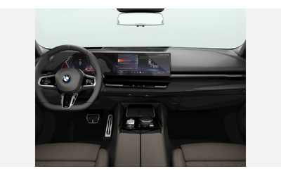 BMW 520d xDrive - автомобили, коли, обяви за нови и употребявани 9